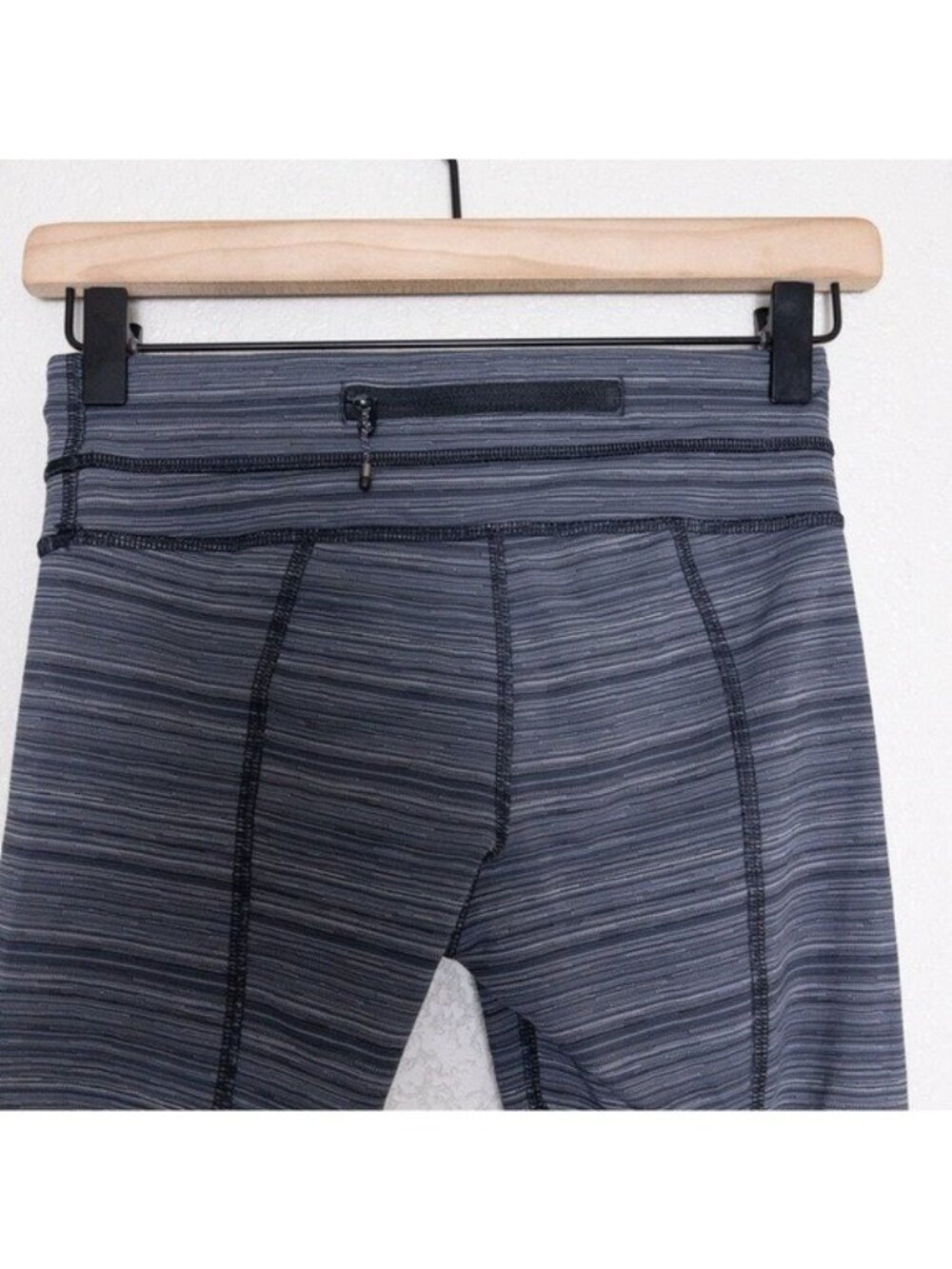 Lululemon Run Inspire Crop II Luxtreme Legging 4 Cyber Stripe Black Mesh Pocket - Picture 9 of 10